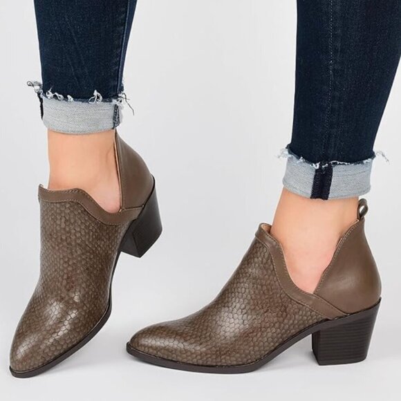 Journee Collection Womens Terri Bootie Grey - Picture 1 of 6